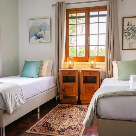 The Chestnut Garden - * Fenais da Luz