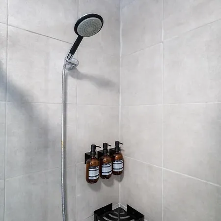 Дом отдыха The Chestnut Garden - Fenais da Luz