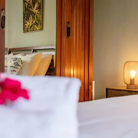 Дом отдыха The Chestnut Garden - Fenais da Luz