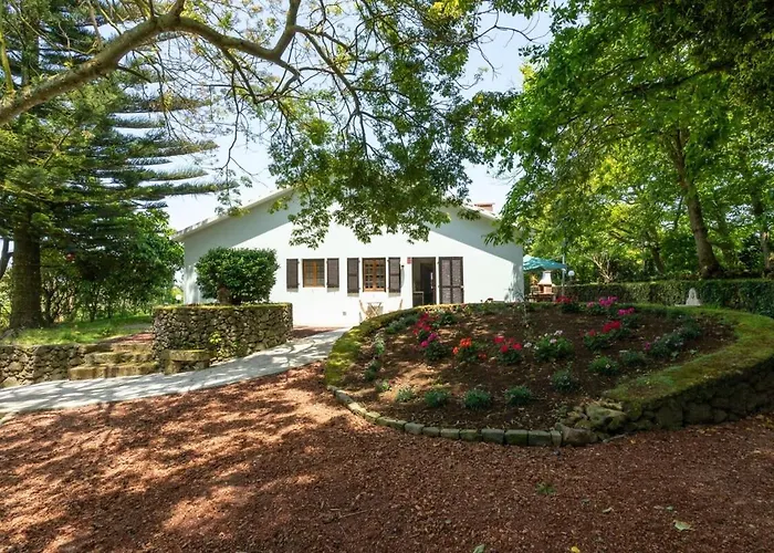 Casa de Férias The Chestnut Garden -